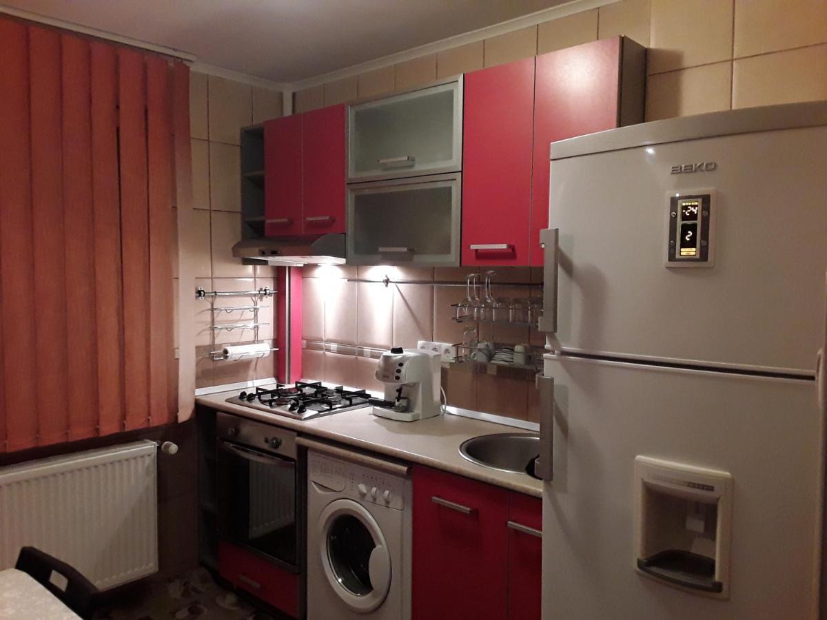 Mary Central Appartaments Bukarest Exteriör bild