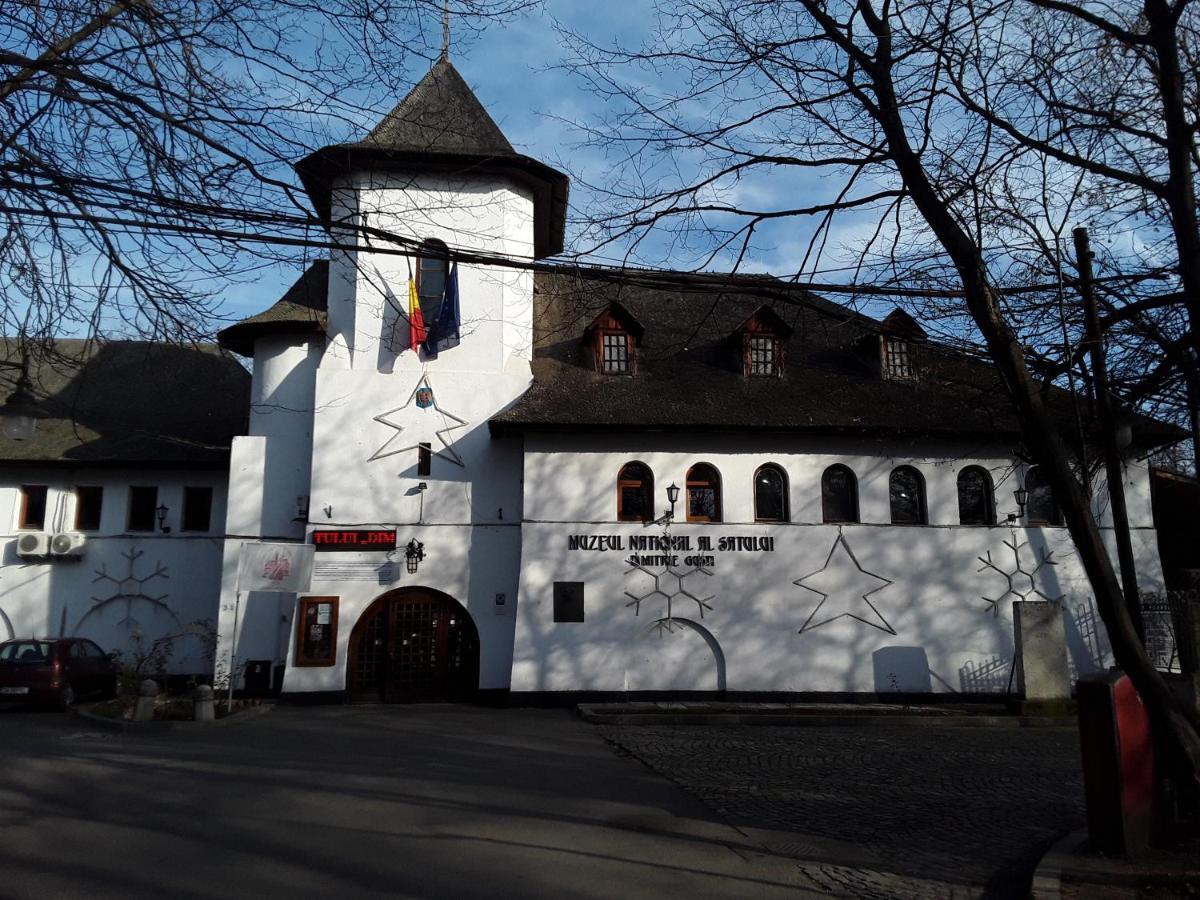 Mary Central Appartaments Bukarest Exteriör bild